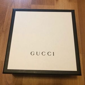 Gucci box
